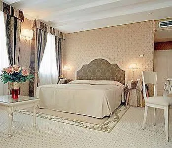 Acca Hotel Venice Italy