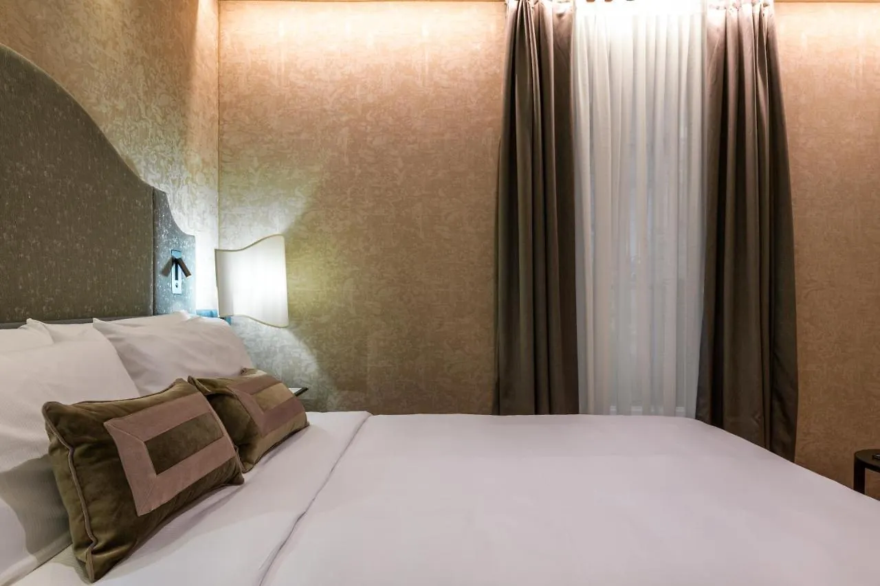Acca Hotel Venice 3*,  Italy
