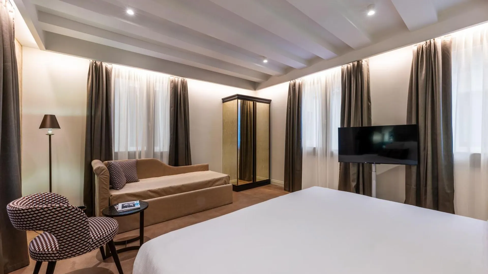 Acca Hotel Venetië 3*,